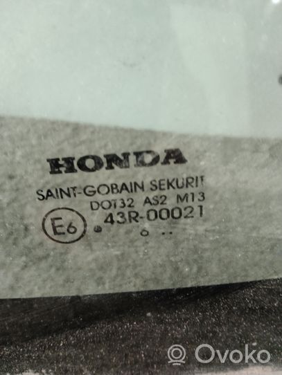 Honda Civic Takasivuikkuna/-lasi 