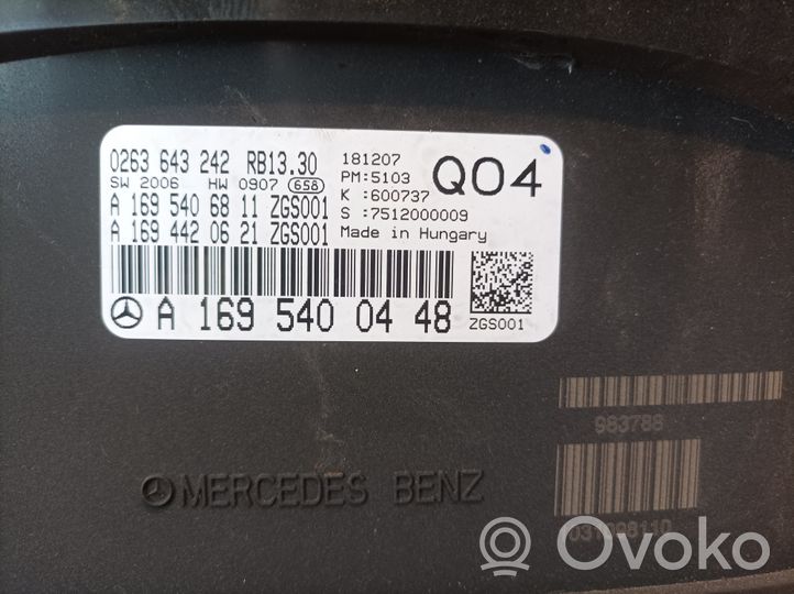 Mercedes-Benz B W245 Nopeusmittari (mittaristo) A1695400448