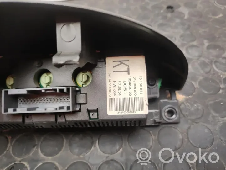 Opel Tigra B Monitor / wyświetlacz / ekran 13156841