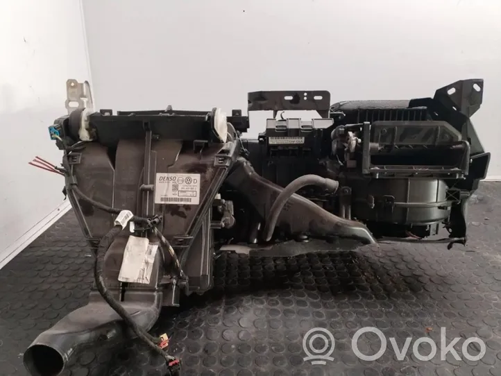 Volkswagen Tiguan Radiateur électrique de chauffage auxiliaire 5n1820003J