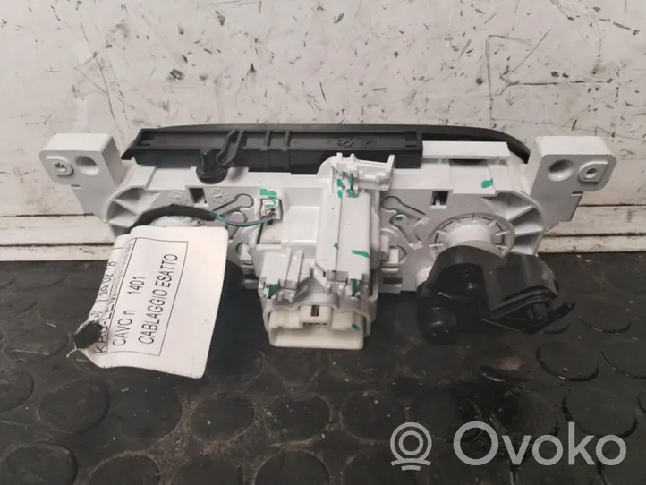 Renault Sandero I Ilmastoinnin ohjainlaite 5P3741700