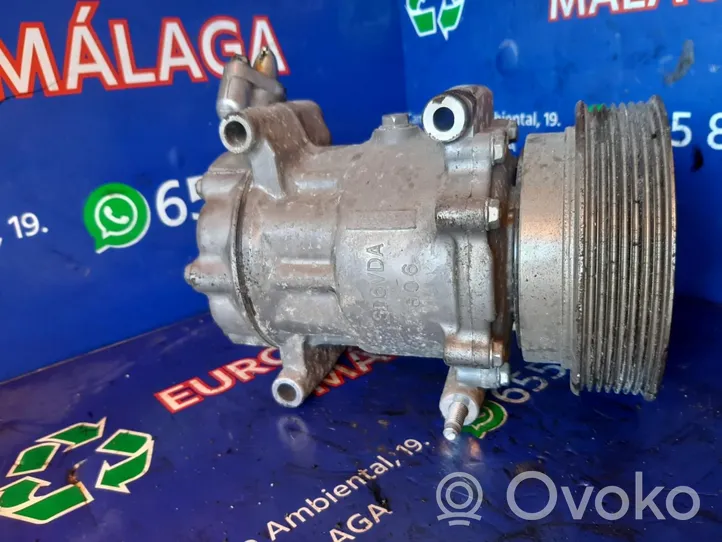 Renault Clio III Ilmastointilaitteen kompressorin pumppu (A/C) 8200819568