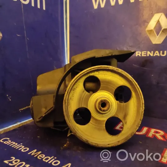 Peugeot 206+ Pompe de direction assistée 9638364580