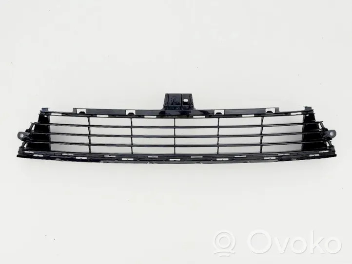 Toyota Auris E180 Grille calandre supérieure de pare-chocs avant 53112-02670