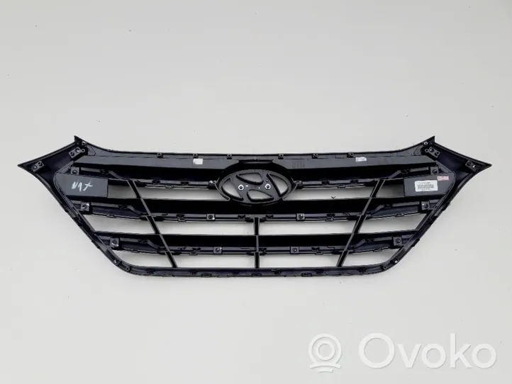 Hyundai Tucson TL Grotelės viršutinės 86350-D7000