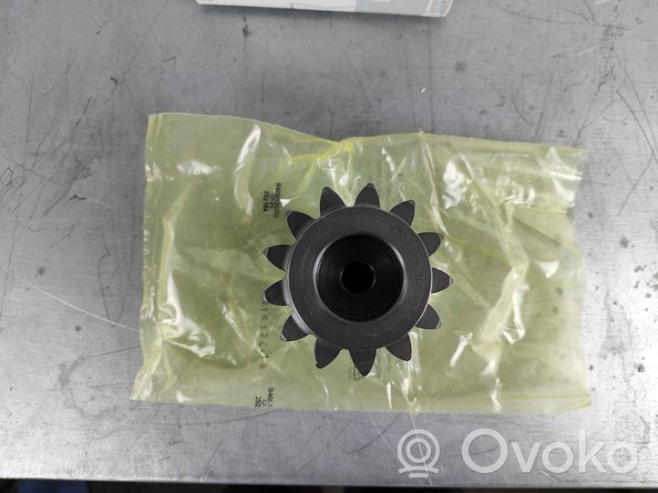 Mercedes-Benz Vito Viano W639 Fifth/5th gear pinion A4253360710