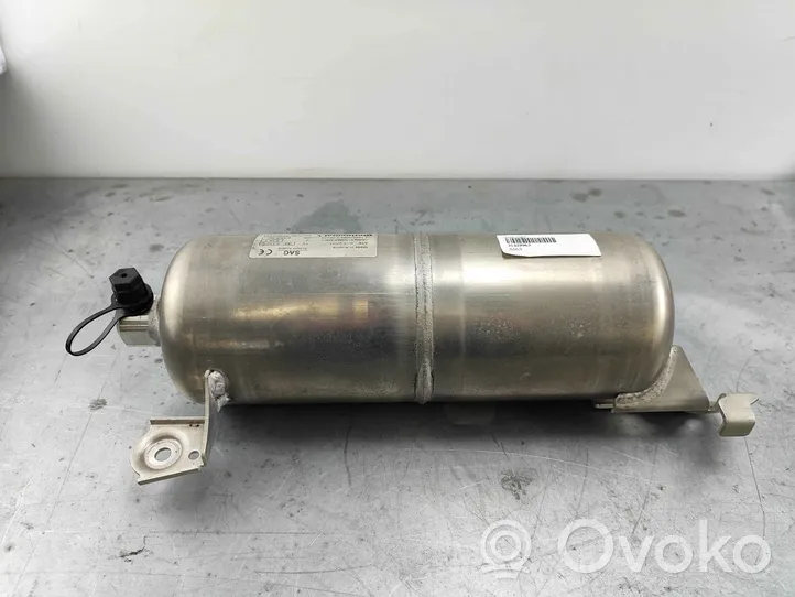 Volvo XC60 Air suspension tank/reservoir 31429963