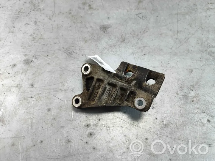 Volvo XC60 Front differential bracket 31439850