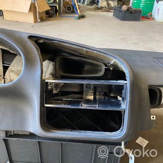 BMW 3 E36 Panel de instrumentos 8119075