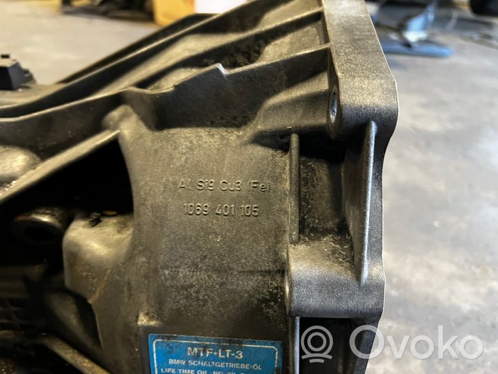 BMW 1 E82 E88 Mechaninė 6 pavarų dėžė 1069401105