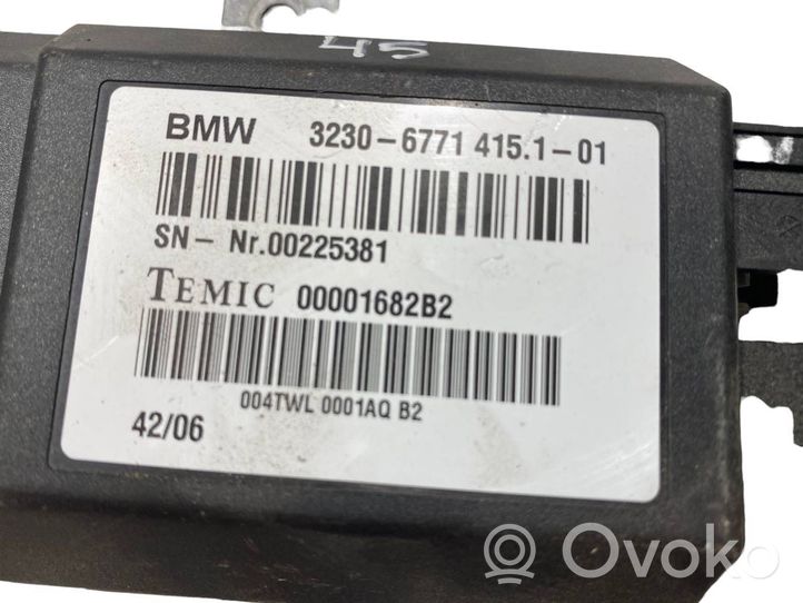 BMW 7 E65 E66 Steuermodul für die Zahnstangenlenkung 6771415