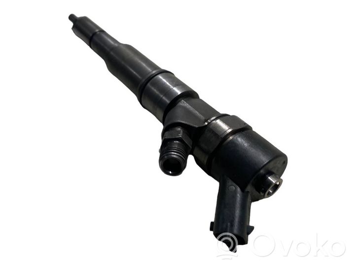 BMW 5 E39 Fuel injector 7785985