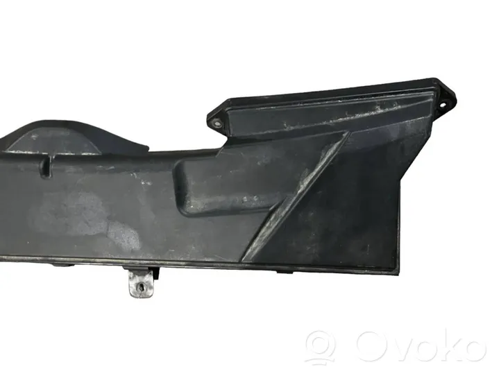 BMW 1 E81 E87 Obudowa / Osłona mikrofiltra kabinowego 64316989788