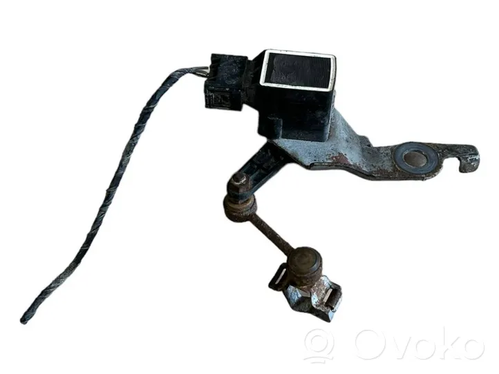 BMW 5 E39 Sensor de nivel del faro delantero/principal 