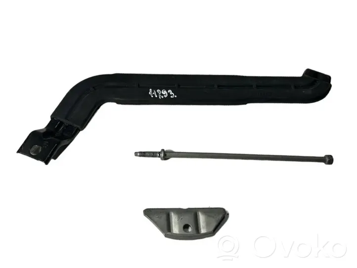 BMW 3 E90 E91 Staffa di montaggio della batteria 7549425