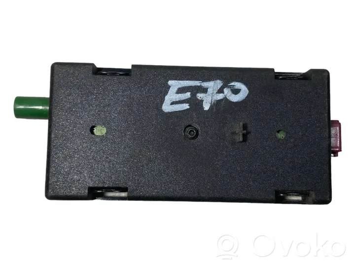 BMW X5 E70 Aerial antenna amplifier 6933327