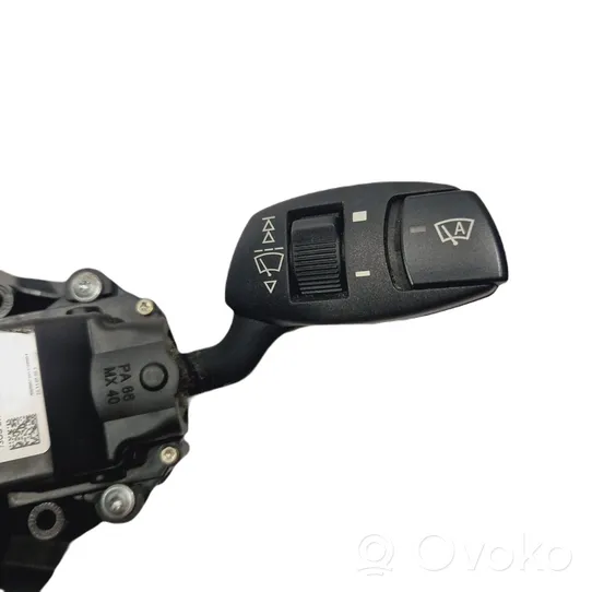 BMW 5 E60 E61 Leva/interruttore dell’indicatore di direzione e tergicristallo 6977322