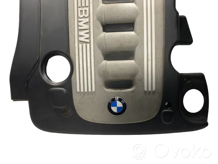 BMW 5 E60 E61 Variklio dangtis (apdaila) 7788908