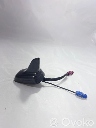7617431129 Audi Q7 4L Aerial GPS antenna, 30.00 € | RRR