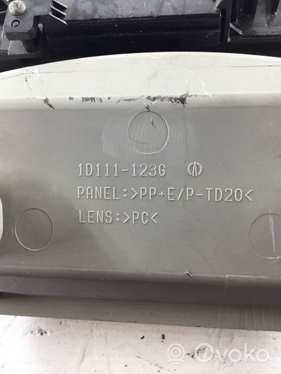 Toyota Land Cruiser (J150) Światło fotela przedniego 1D111123G