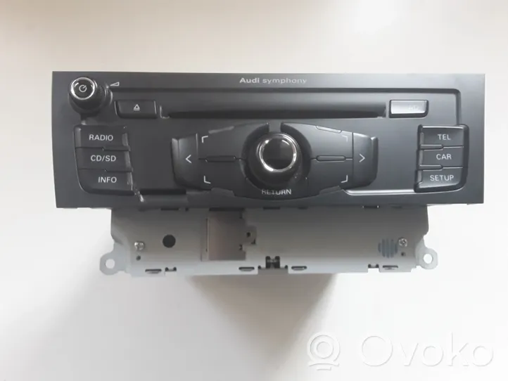 Audi A5 8T 8F Panel / Radioodtwarzacz CD/DVD/GPS 8T2035195C