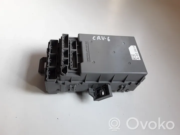 Honda CR-V Module de fusibles 52575LM