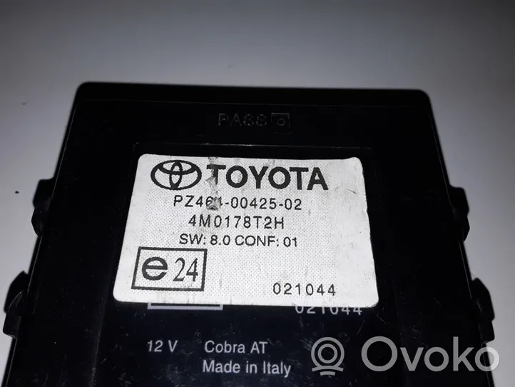 Toyota Avensis T250 Centralina/modulo sensori di parcheggio PDC 4M0178T2H