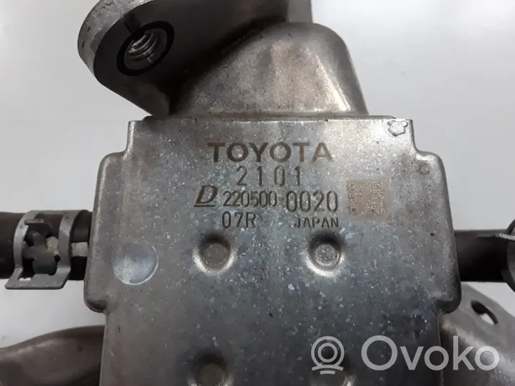 Toyota Yaris Refroidisseur de vanne EGR 2205000020