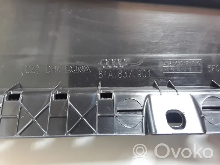 Audi Q2 - Rivestimento modanatura del vetro della portiera anteriore 81A837901