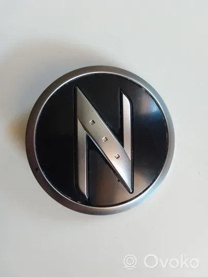 Nissan 350Z Valmistajan merkki/logo/tunnus 63890CD000