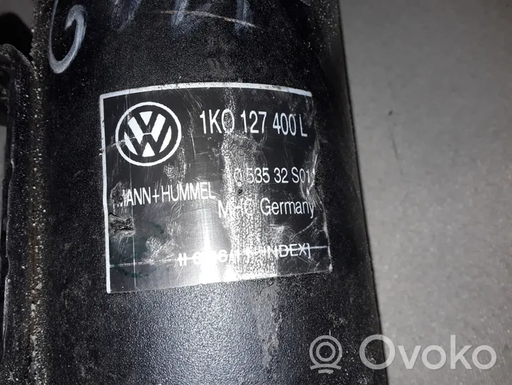 Volkswagen Golf VI Alloggiamento del filtro del carburante 1K0127400L