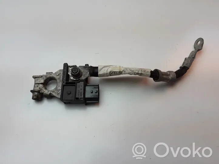 Renault Megane IV Câble négatif masse batterie 240800969R