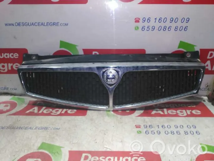 Lancia Delta Grille de calandre avant 0082459057