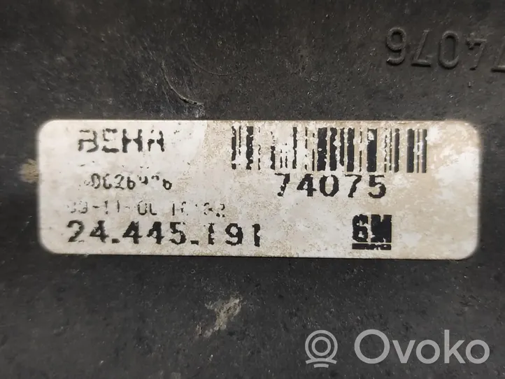 Opel Corsa C Elektryczny wentylator chłodnicy 24445791