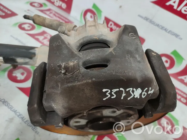 Citroen C4 Grand Picasso Caliper de freno delantero 760