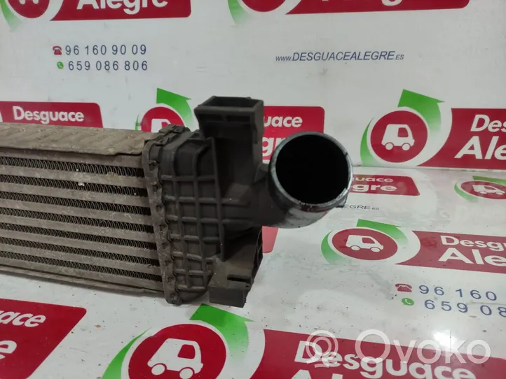 Volvo V50 Chłodnica powietrza doładowującego / Intercooler 4N5H9L440VF