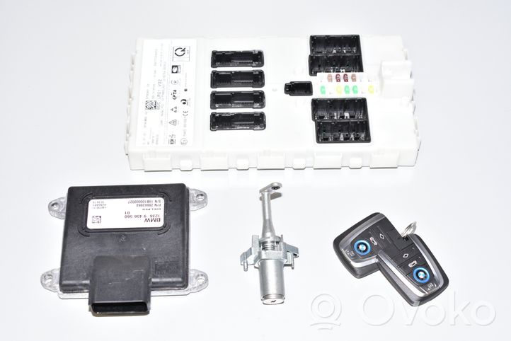 BMW i3 Komputer / Sterownik ECU i komplet kluczy 8736965