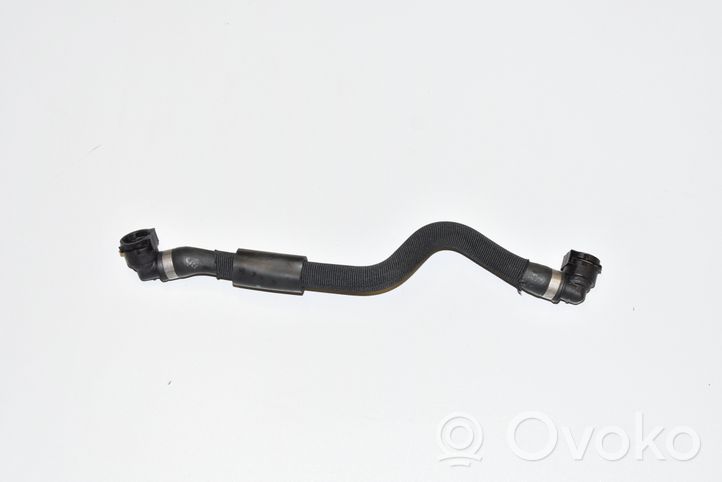 BMW 7 G11 G12 Tuyau de liquide de refroidissement moteur 8571595