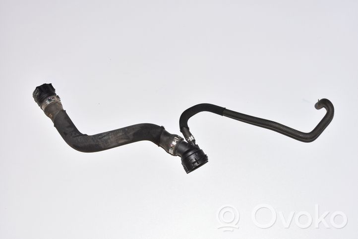 BMW i3 Tubo flessibile del liquido di raffreddamento del motore 8613129