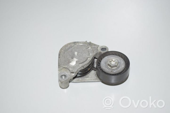 BMW 2 F46 Generator/alternator belt tensioner 