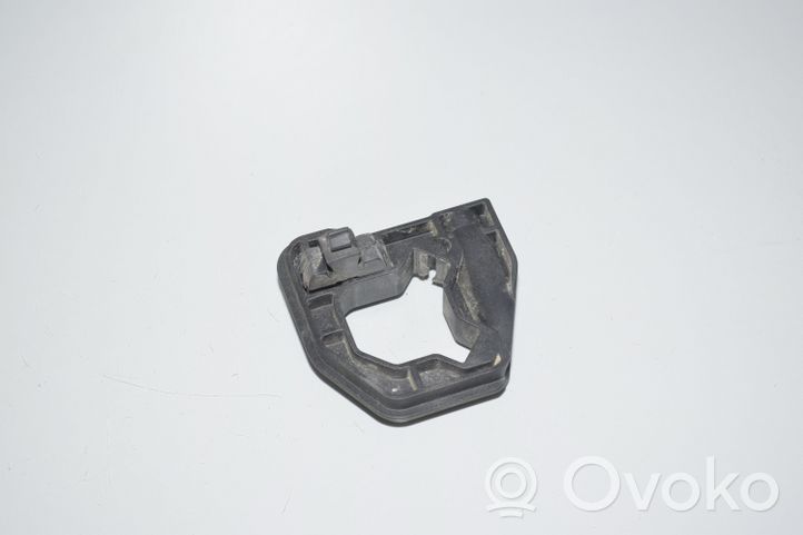 BMW i3 Staffa del pannello di supporto del radiatore 8620733