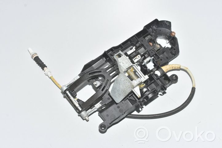 BMW 5 F10 F11 Klamka/wspornik zewnętrzny drzwi tylnych 7300328