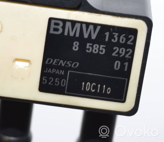 BMW 2 F46 Czujnik ciśnienia powietrza 8585292