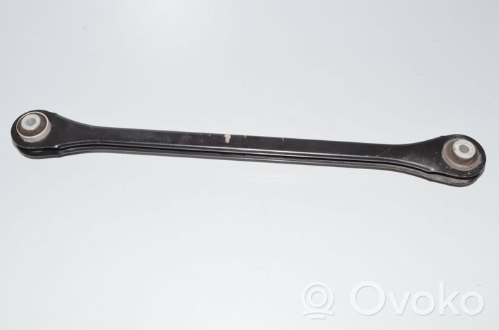 BMW 2 F46 Wahacz prowadzący osi tylnej 6851569