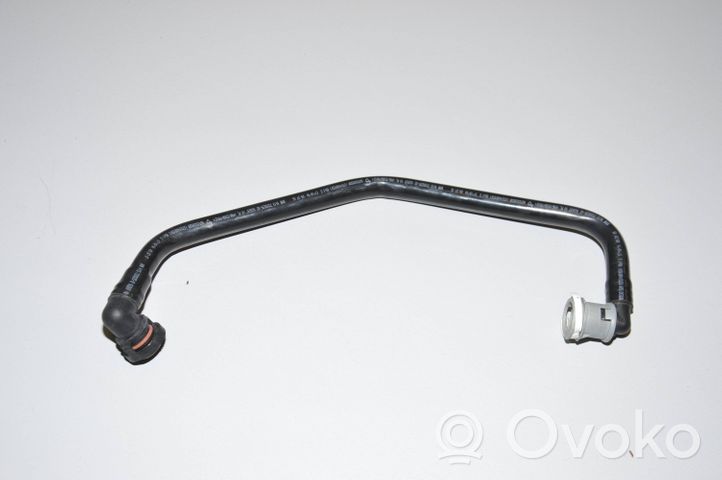 BMW i8 Fuel line pipe 7339225