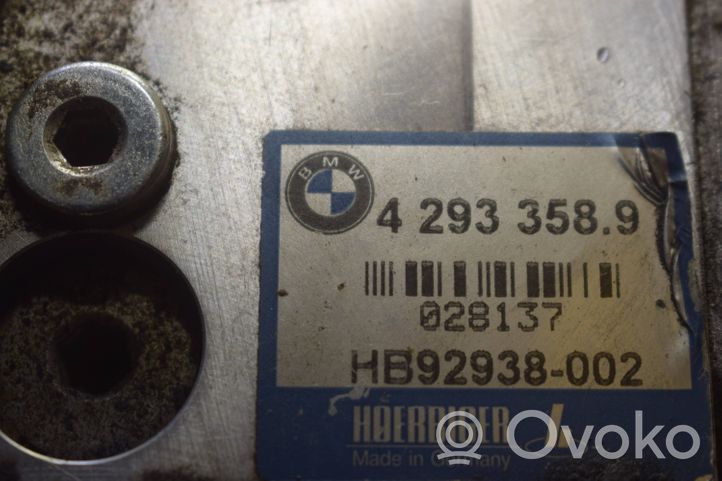 BMW 7 E38 Motore della pompa idraulica del portellone posteriore 4293358