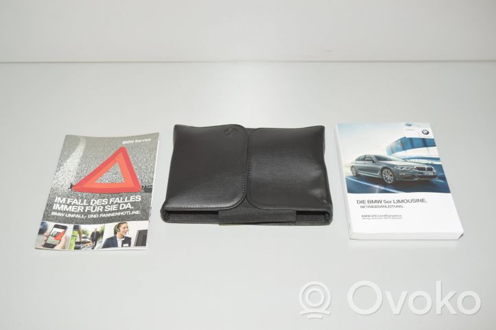 BMW 5 G30 G31 Carnet d'entretien d'une voiture 2978673