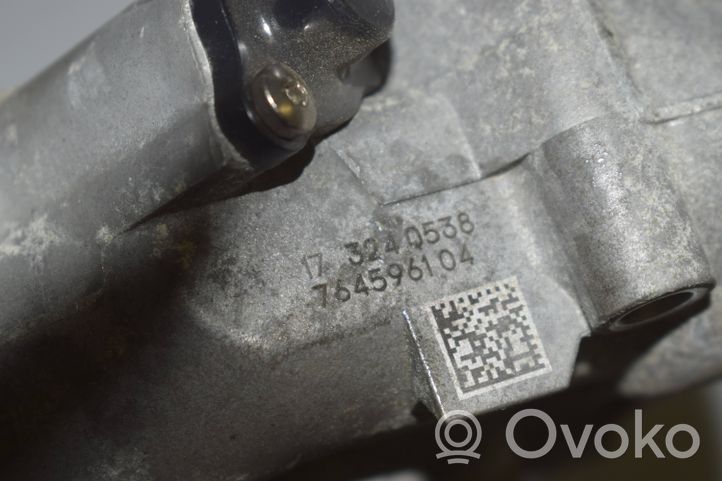 BMW 5 G30 G31 Vesipumppu 7645961