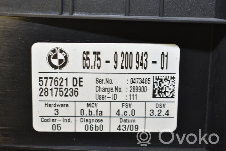 BMW X1 E84 Lampka podsufitki tylna 