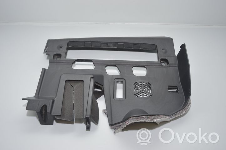 BMW 2 F22 F23 Panelės apdailos skydas (apatinis) 